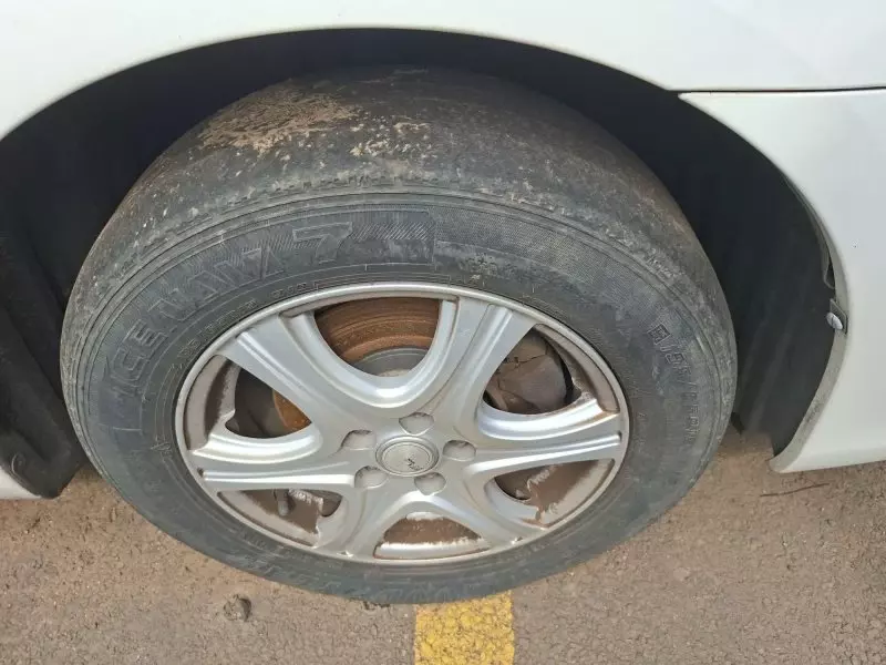 Toyota Premio    - 2013