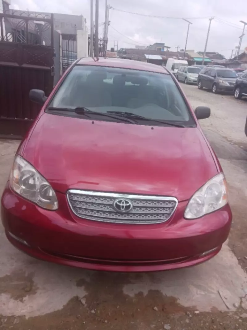 Toyota Corolla   - 2007