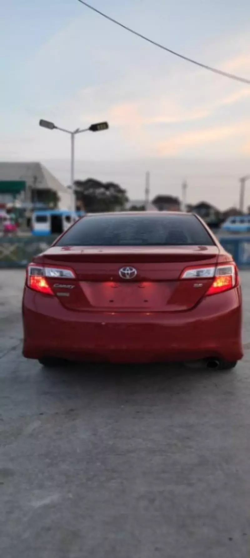 Toyota Camry - 2013