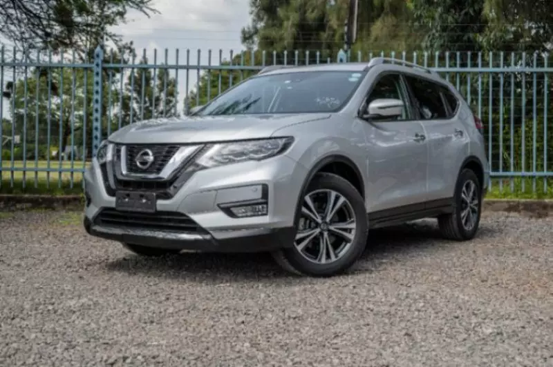 Nissan EXTRAIL HYBRID   - 2018