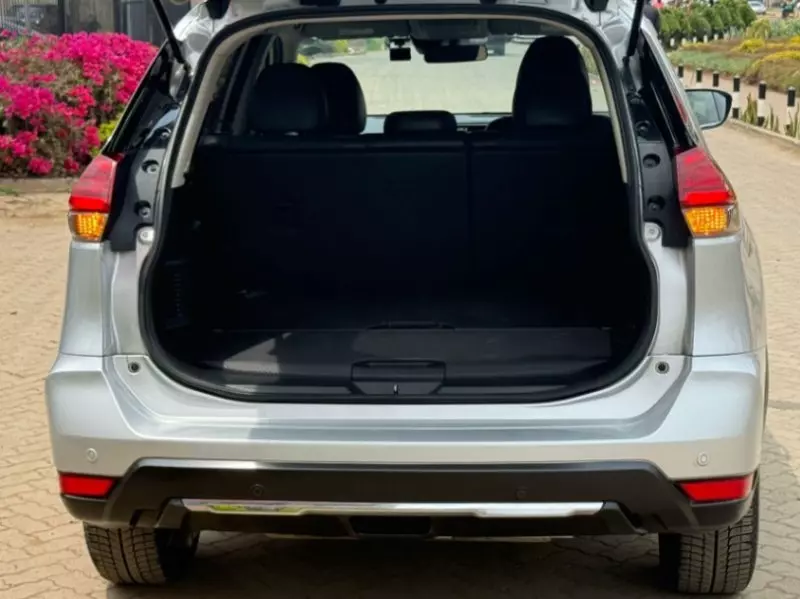 Nissan X-Trail   - 2018