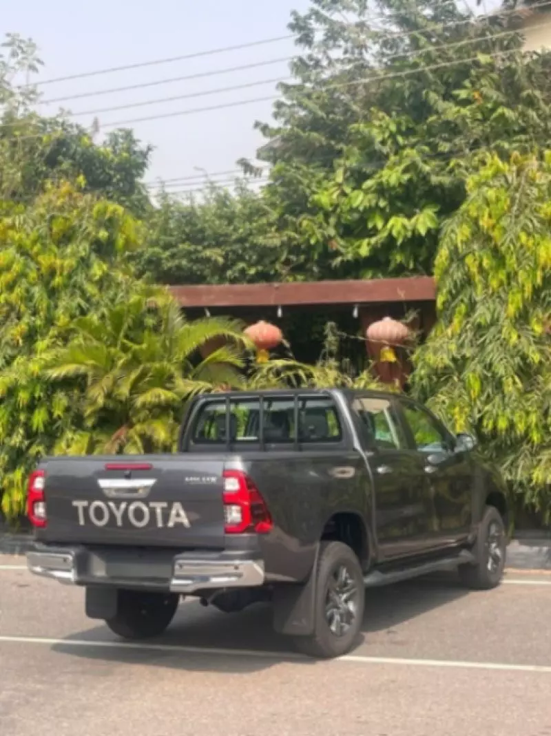 Toyota Hilux