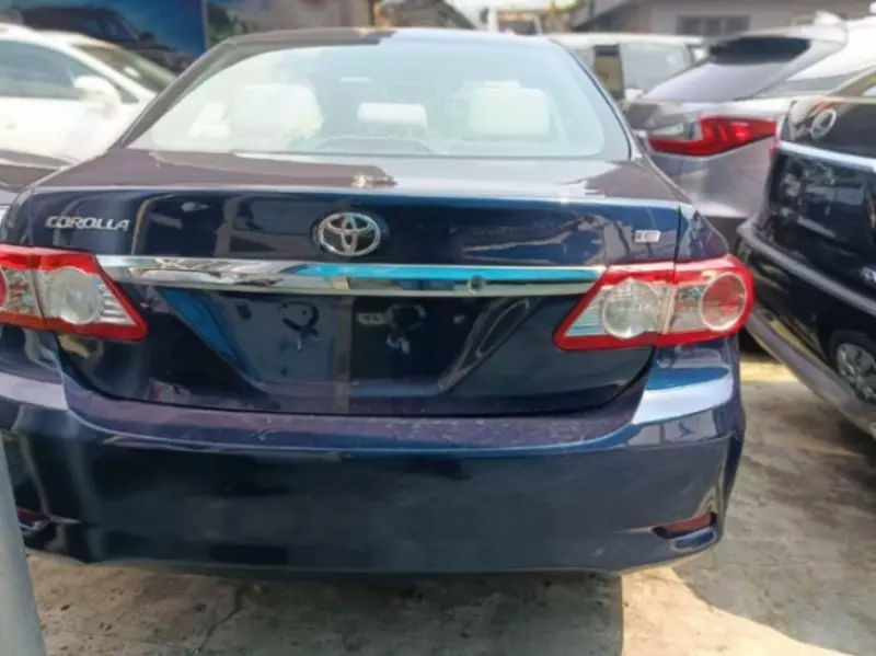 Toyota Corolla   - 2013