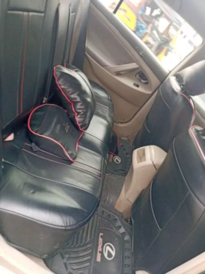 Toyota Camry   - 2008