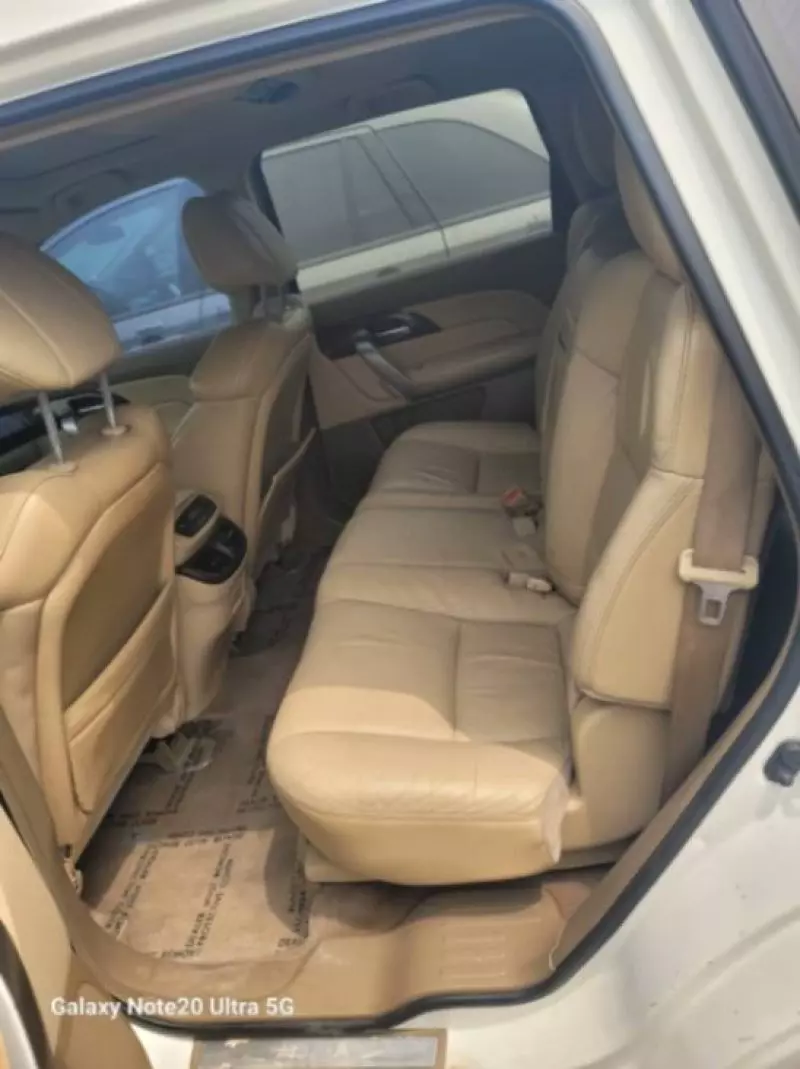 Acura MDX   - 2011