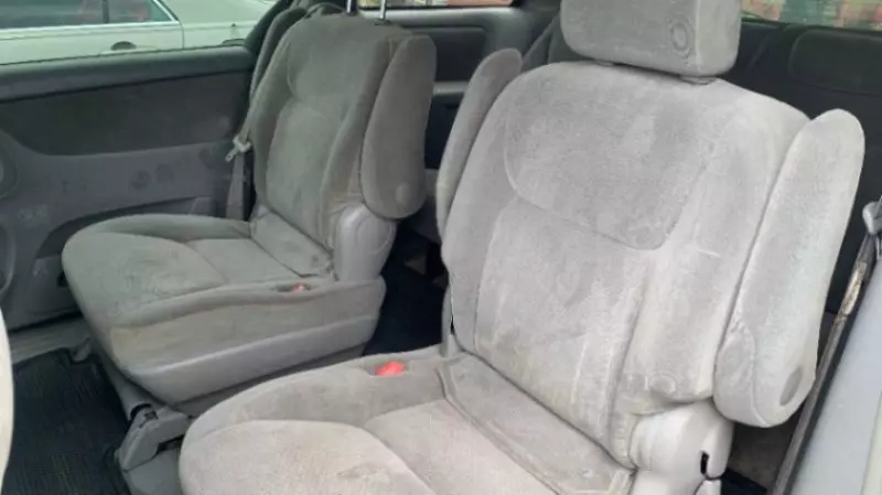 Toyota Sienna   - 2006