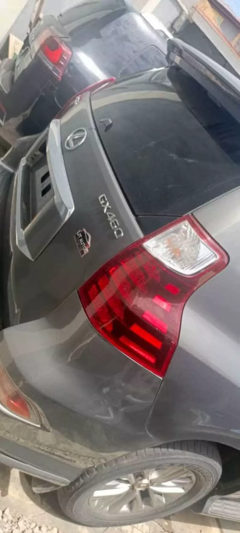 Lexus GX 460   - 2010