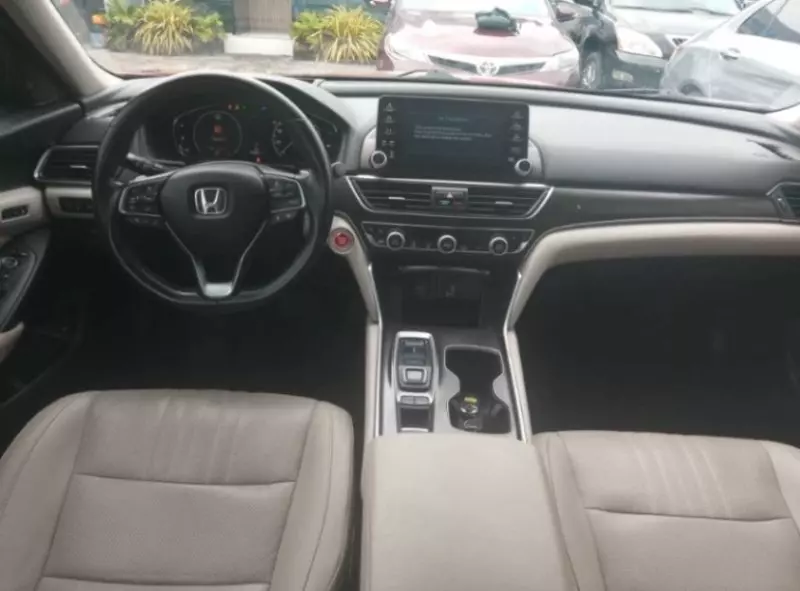 Honda Accord   - 2019