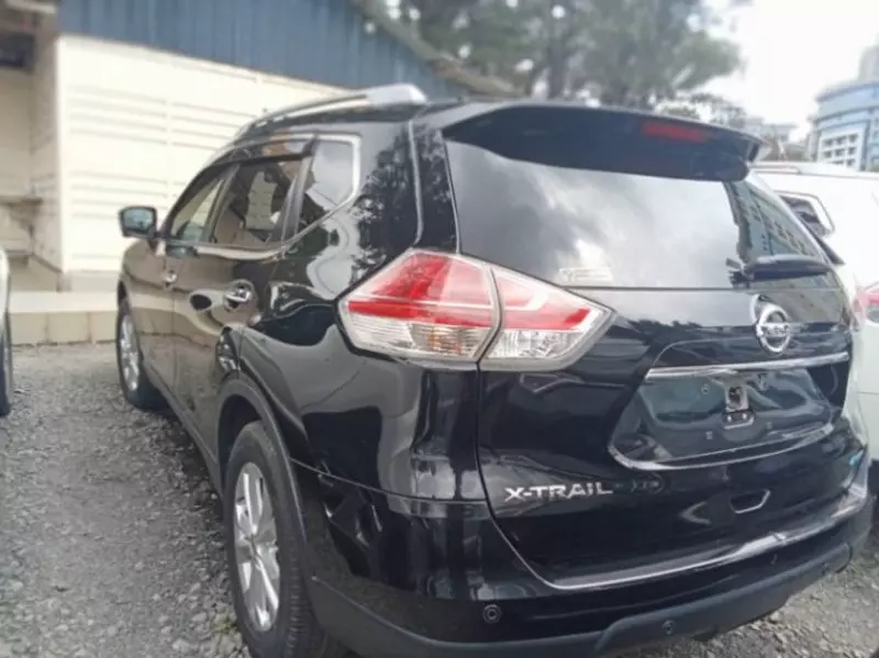 Nissan X-Trail   - 2016