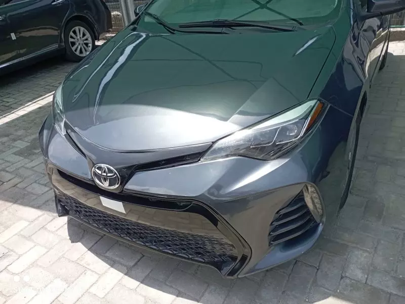 Toyota Corolla   - 2016