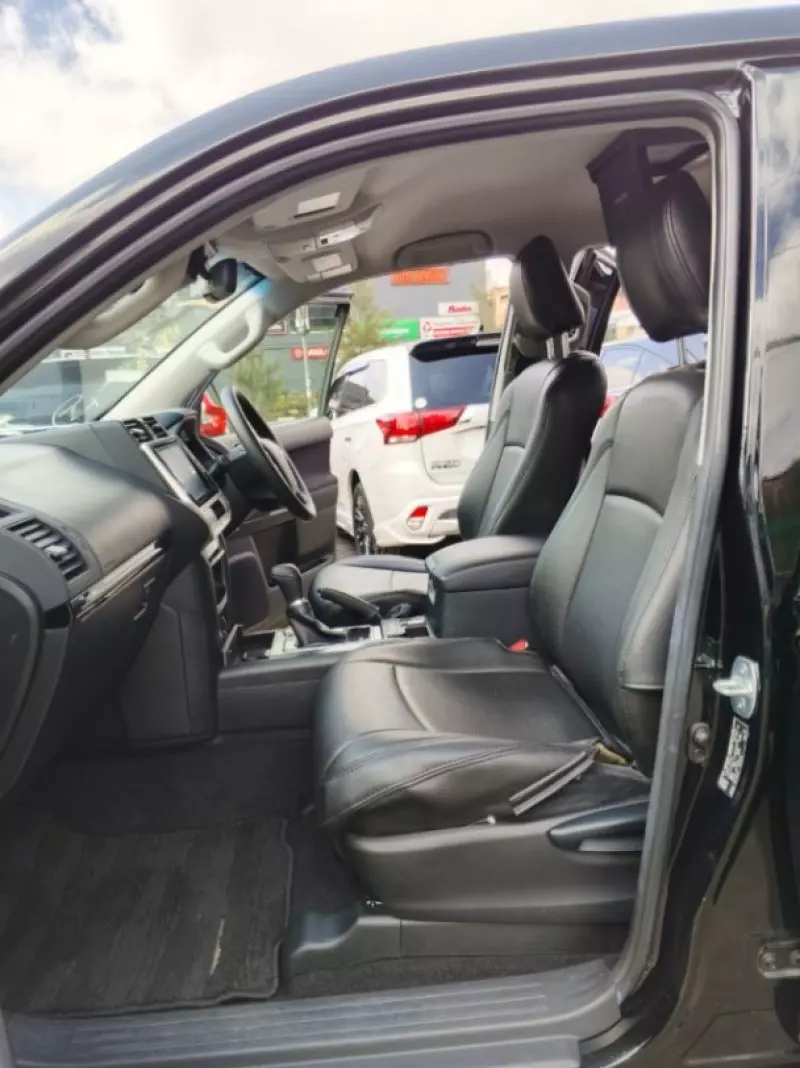 Toyota Landcruiser Prado   - 2018