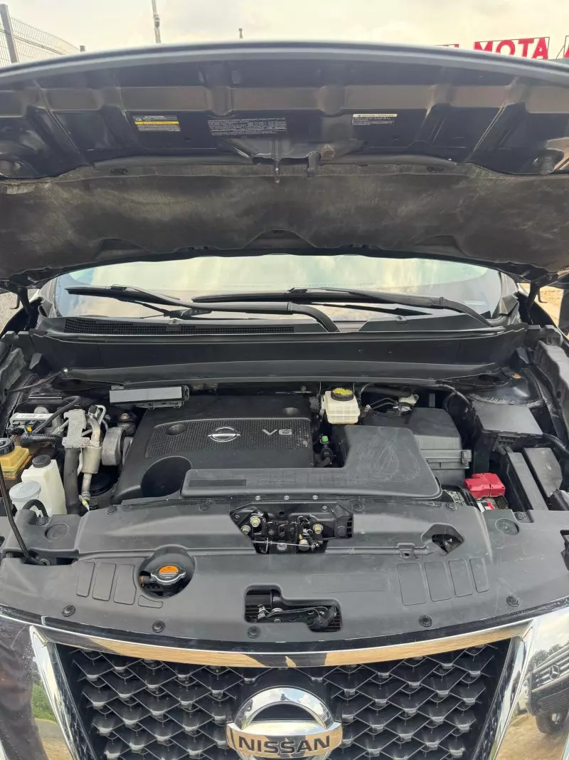 Nissan Pathfinder   - 2015