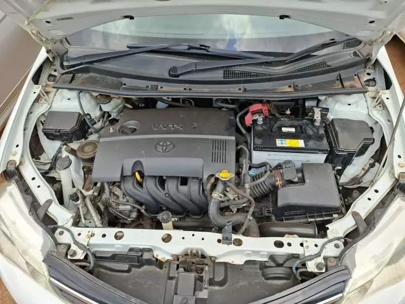 Toyota Fielder    - 2012