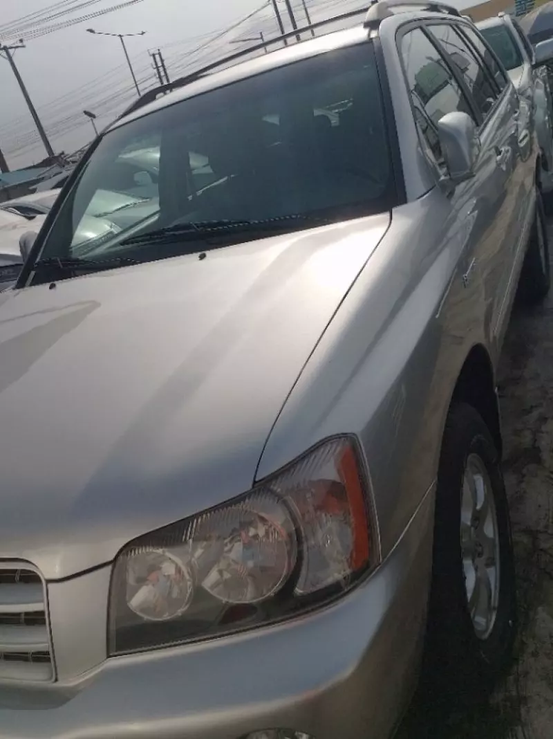 Toyota Highlander   - 2001