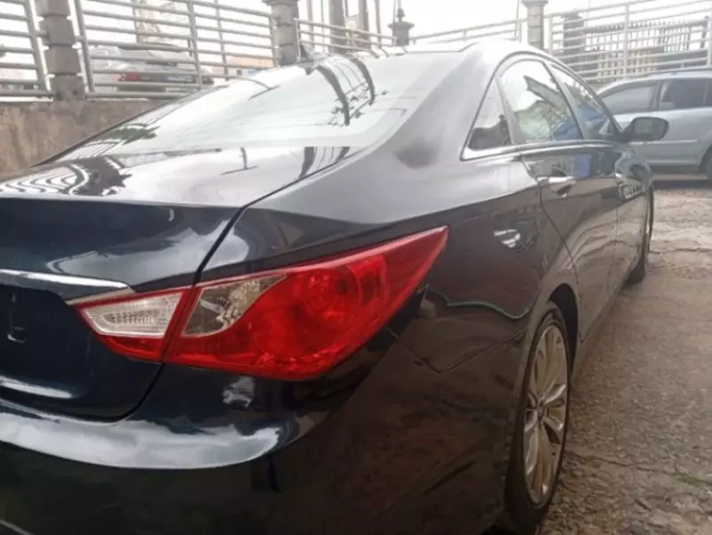 Hyundai SONATA 2,0L BVA GL   - 2013