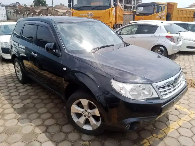 Subaru Forester   - 2011