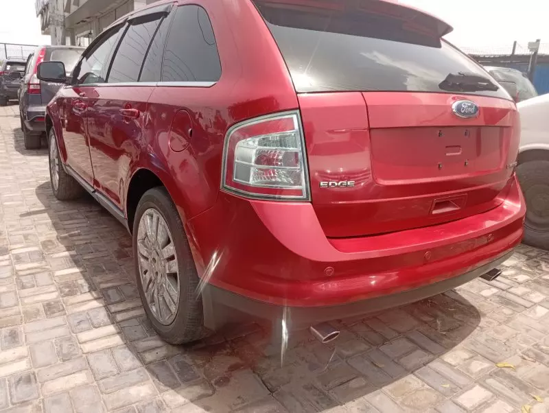 Ford Edge   - 2010
