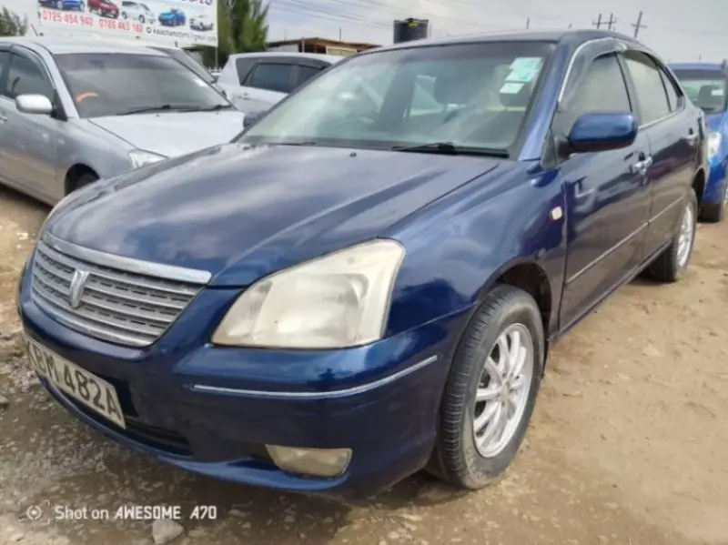 Toyota Premio    - 2010