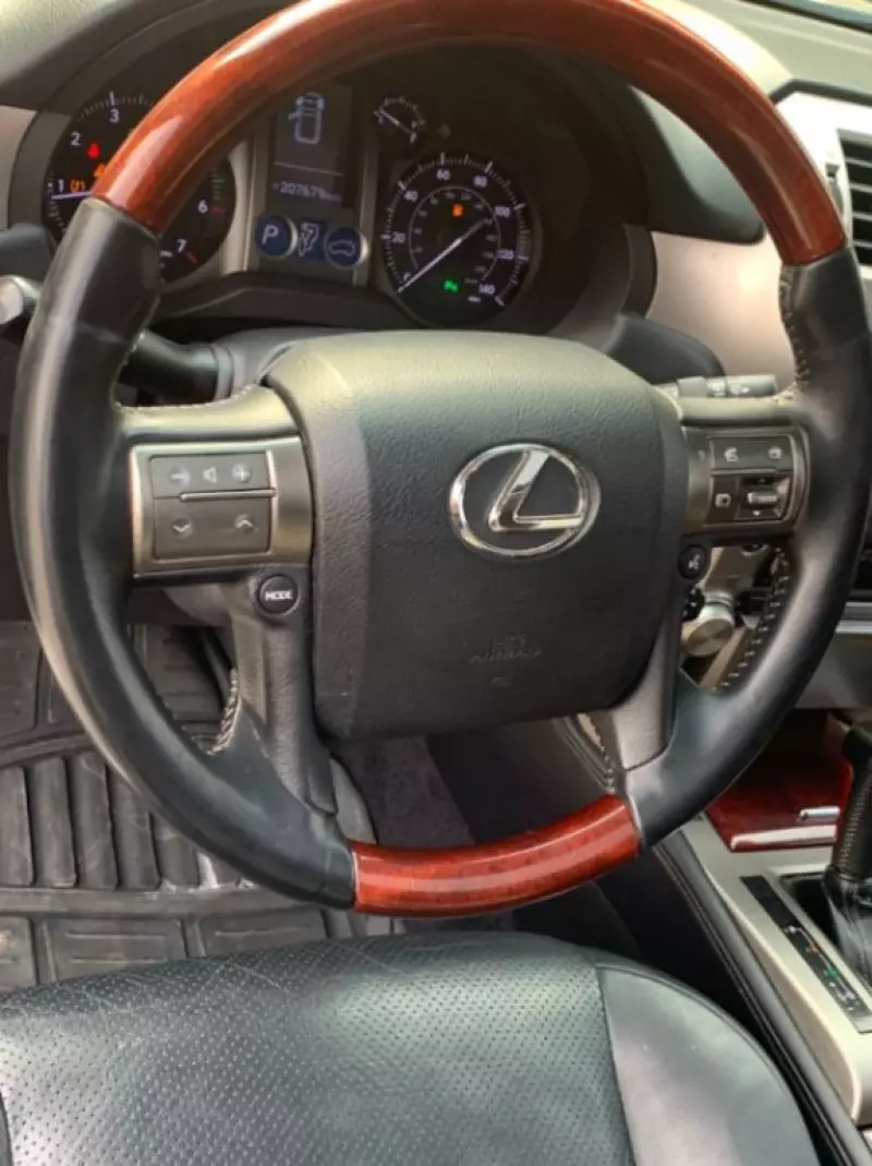 Lexus GX