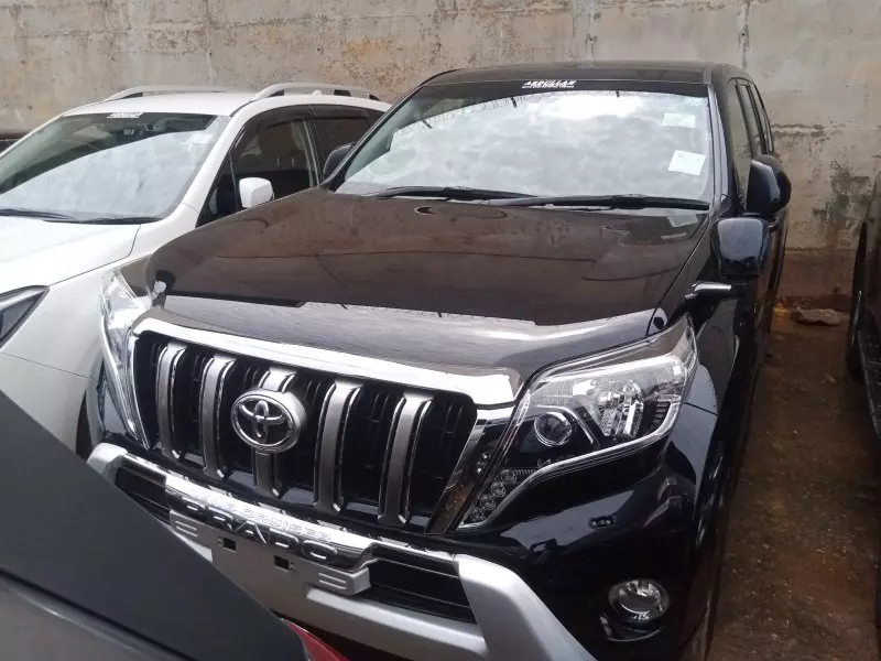 Toyota Landcruiser Prado   - 2016