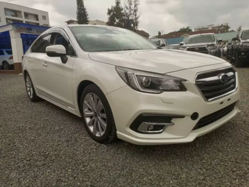 Subaru Legacy B4   - 2018