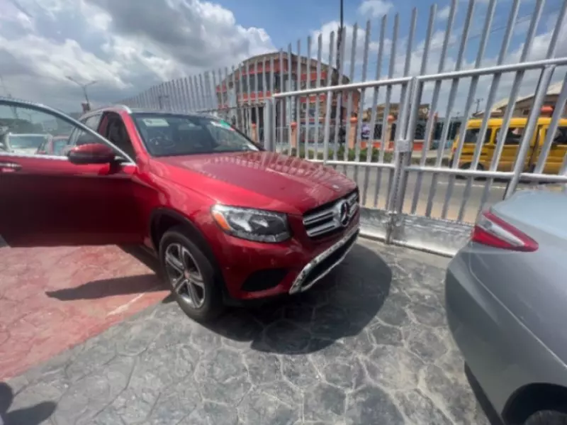 Mercedes-Benz GLC 350   - 2016