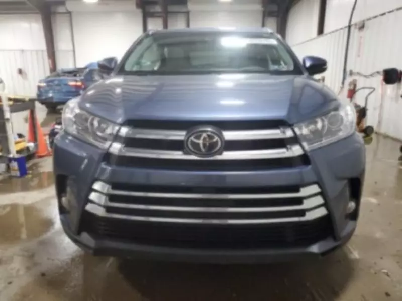 Toyota Highlander   - 2009