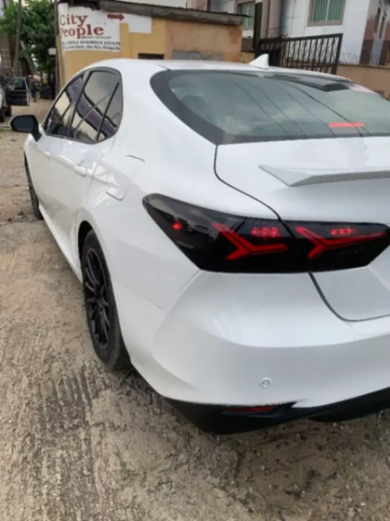 Toyota Camry   - 2020