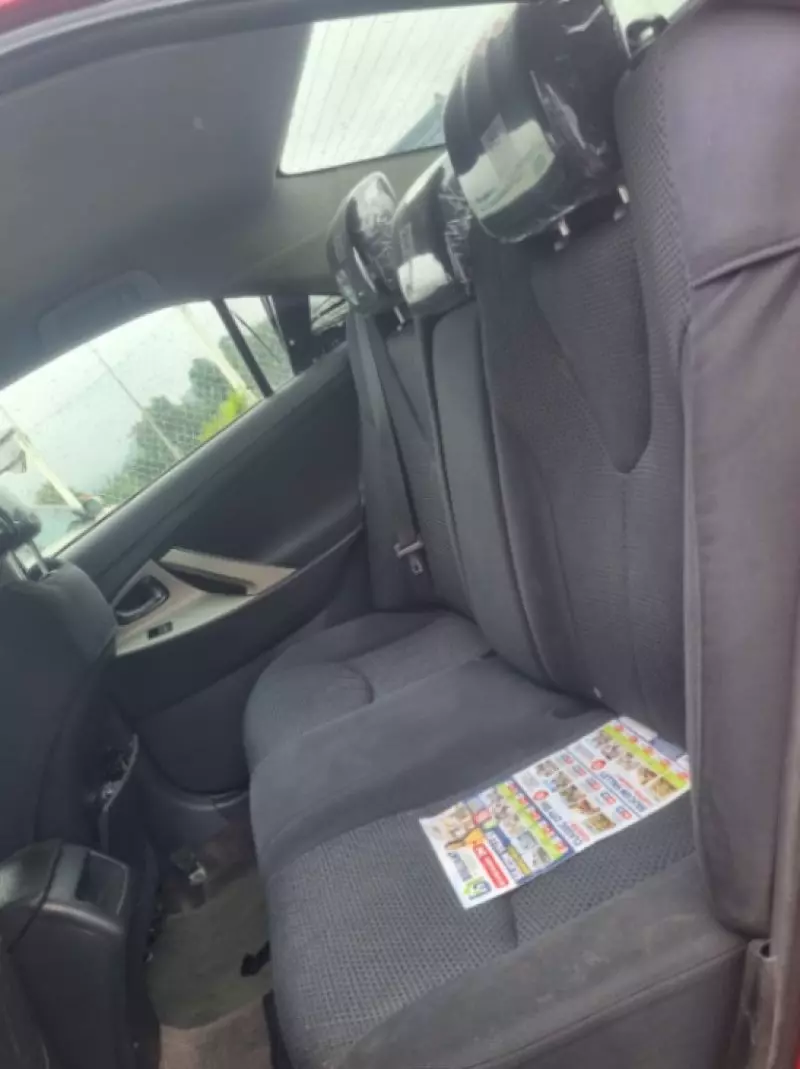 Toyota Camry   - 2011