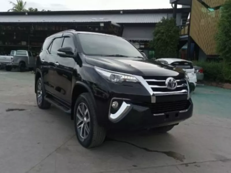 Toyota Fortuner   - 2016