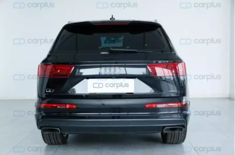 Audi Q7   - 2016