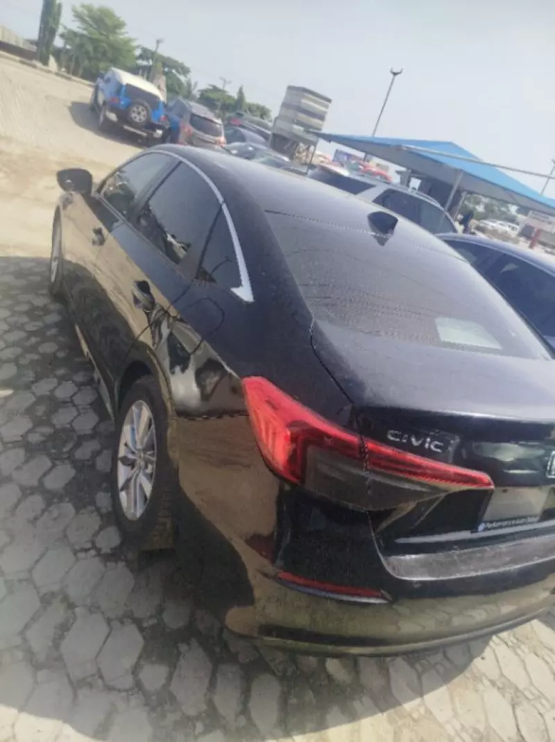 Honda Civic   - 2024