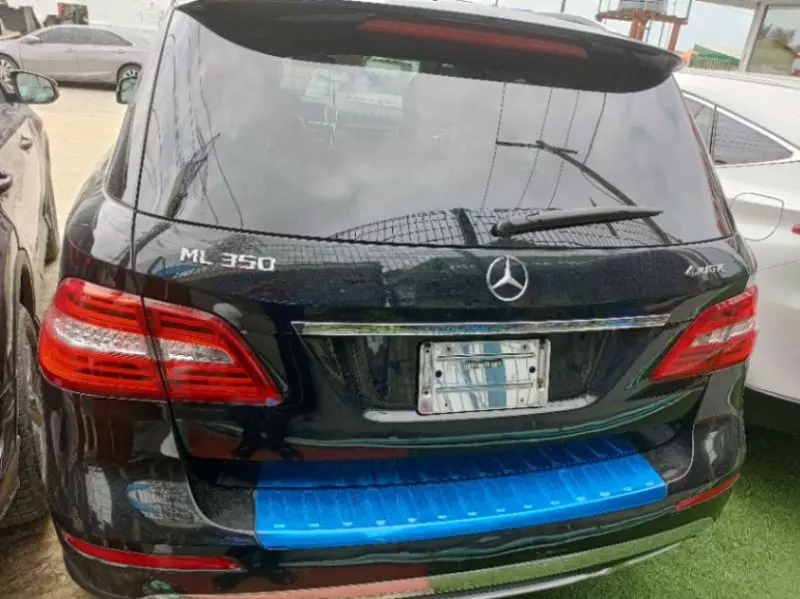 Mercedes-Benz ML 350   - 2012