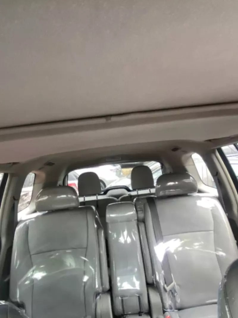 Toyota Highlander   - 2013