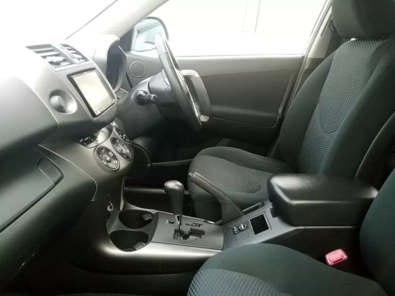 Toyota RAV 4   - 2012
