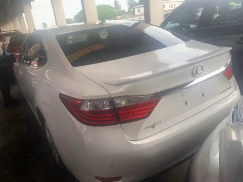 Lexus ES 350   - 2014