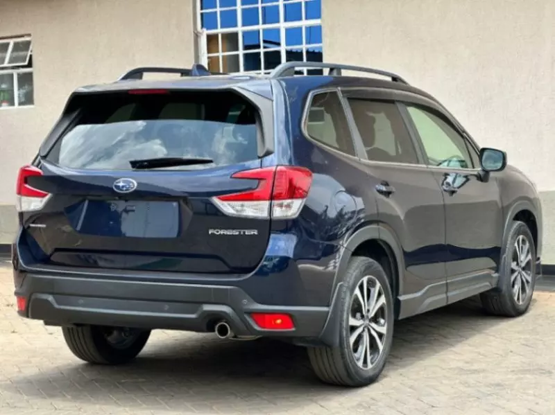 Subaru Forester   - 2018