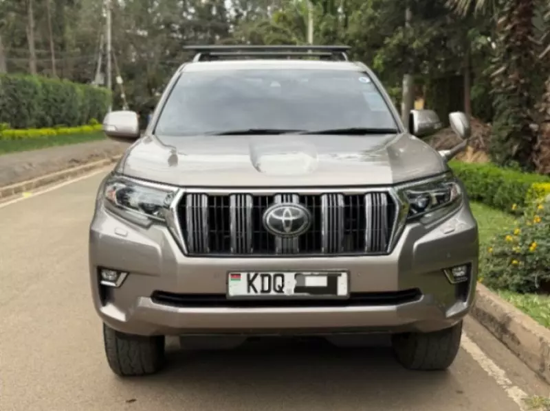 Toyota Land Cruiser   - 2018