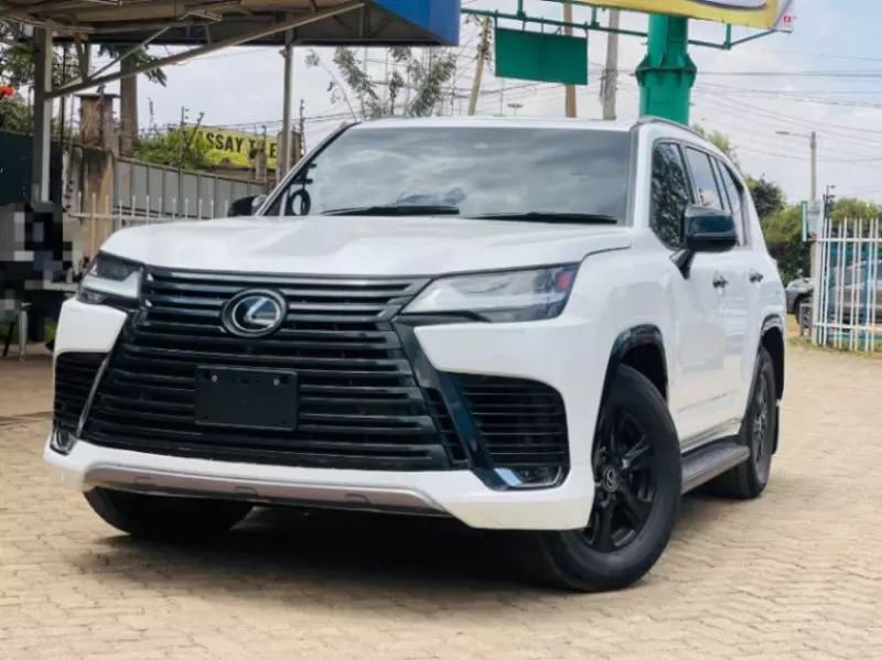 Lexus LX 600   - 2022