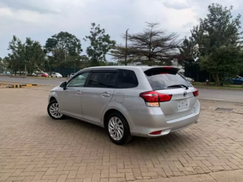 Toyota Fielder    - 2019