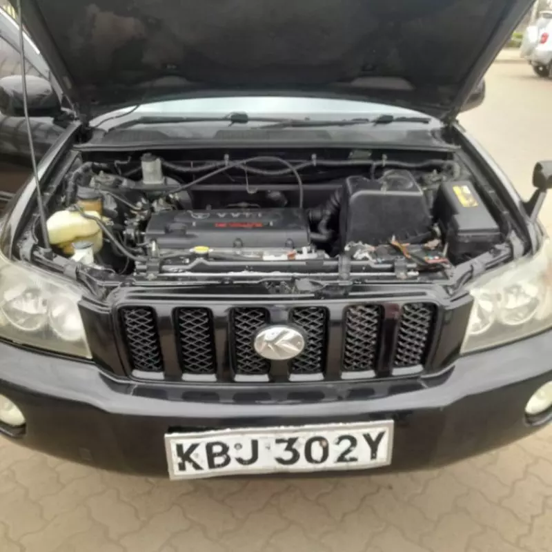 Toyota kluger   - 2003