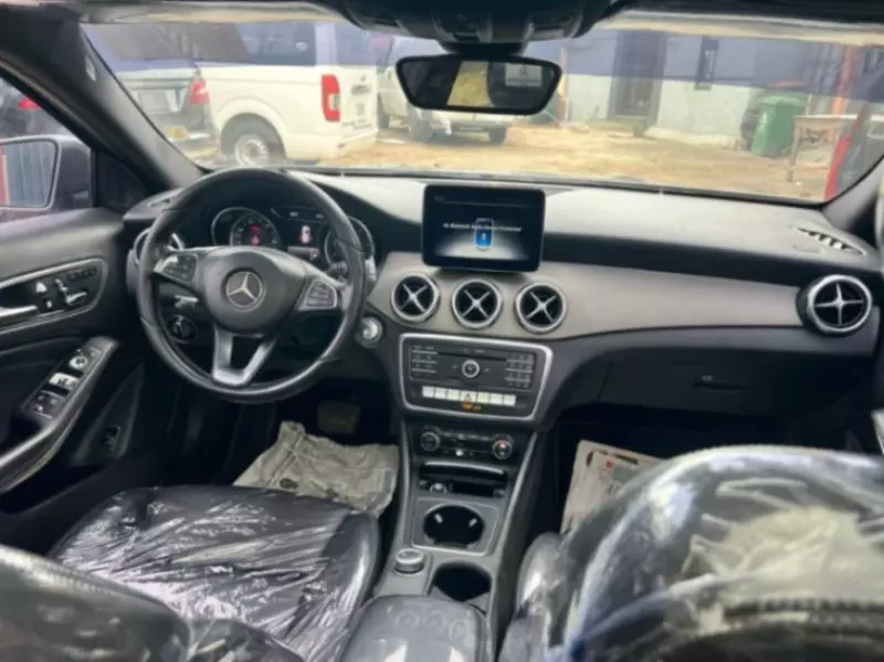 Mercedes-Benz CLA 250