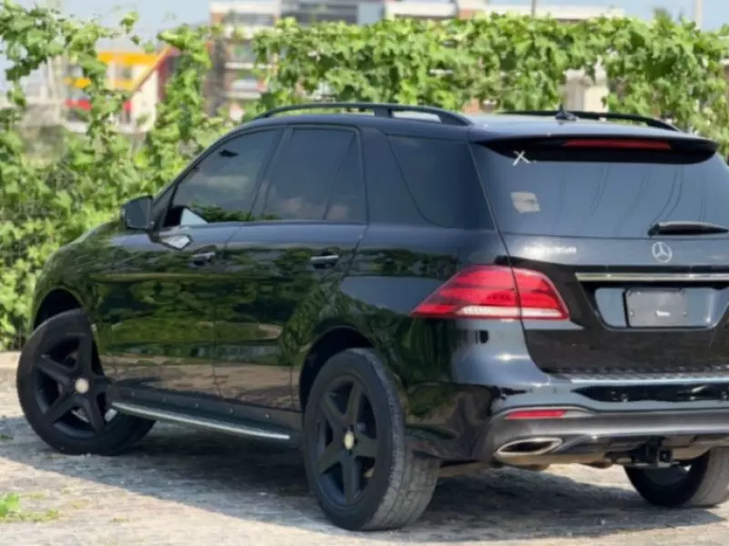 Mercedes-Benz GLE-Class - 2017