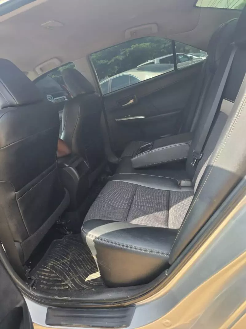Toyota Camry   - 2013