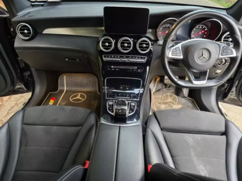 Mercedes-Benz GLC 250   - 2017