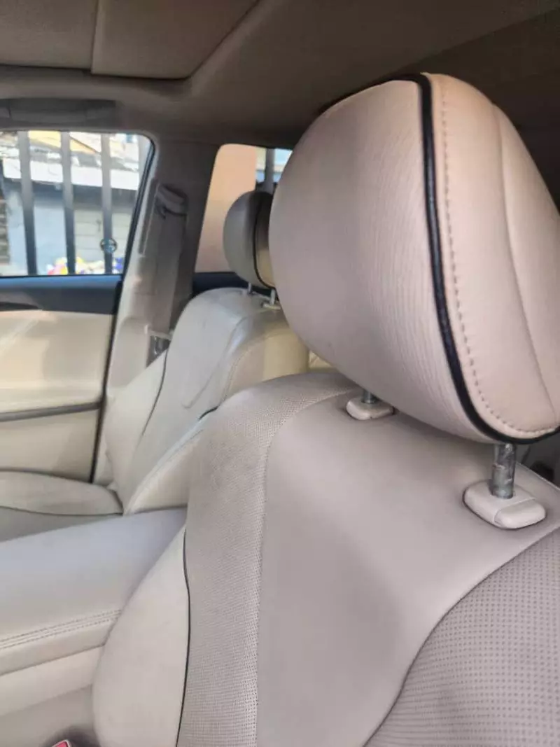 Toyota Venza   - 2016