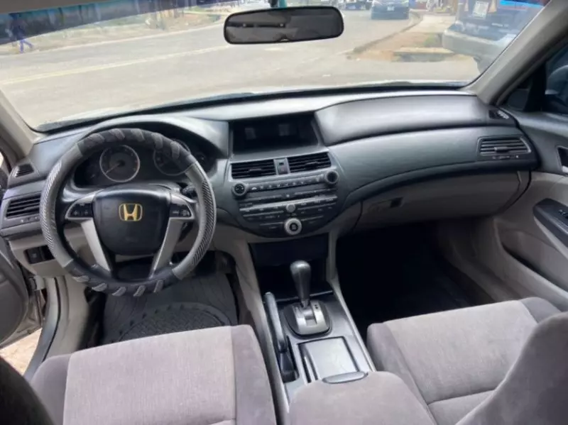 Honda Accord   - 2008