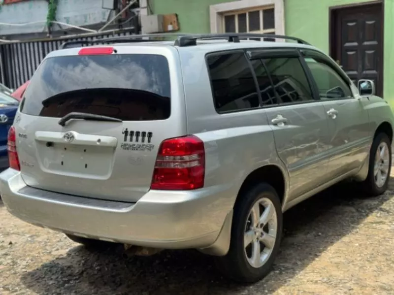 Toyota Highlander   - 2003