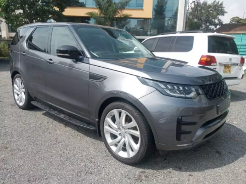 Land Rover Discovery   - 2017