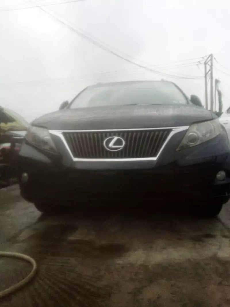 Lexus RX 350   - 2010